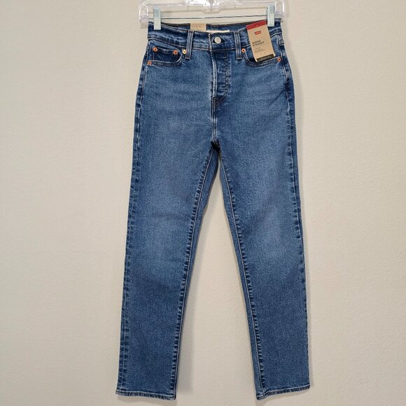 NWT Levi’s Wedgie Straight Jeans 90s Medium Wash Size 25 - Picture 1 of 8